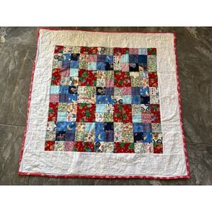 Kids I Spy Patchwork Quilt Colorful Animals & Toys 31"x31"